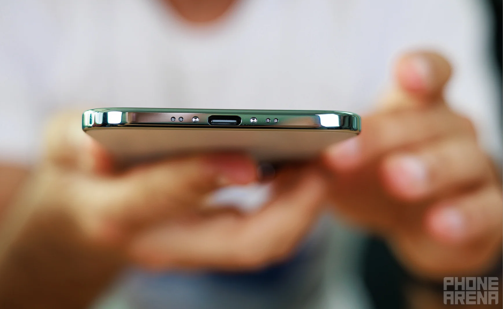 Apple được cho là sẽ dẫn đầu xu hướng với iPhone Air,