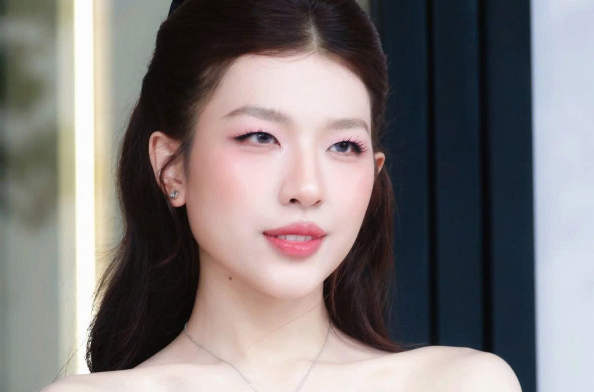 Ca sĩ Lamoon bị cuốn vào vòng xoáy tin đồn