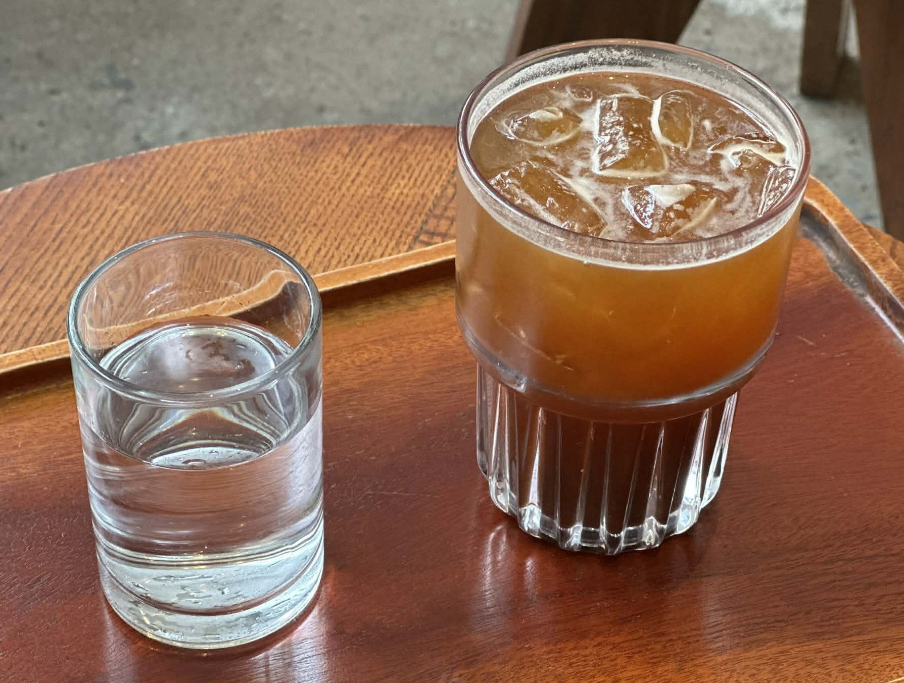 Caffeine trong cà phê tác động nhiều lên cơ thể.