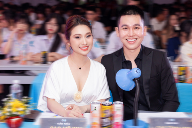 Cao Mỹ Kim hội ngộ học trò trên 'ghế nóng' 'THE MIC - Người dẫn chương trình tài năng 2024'