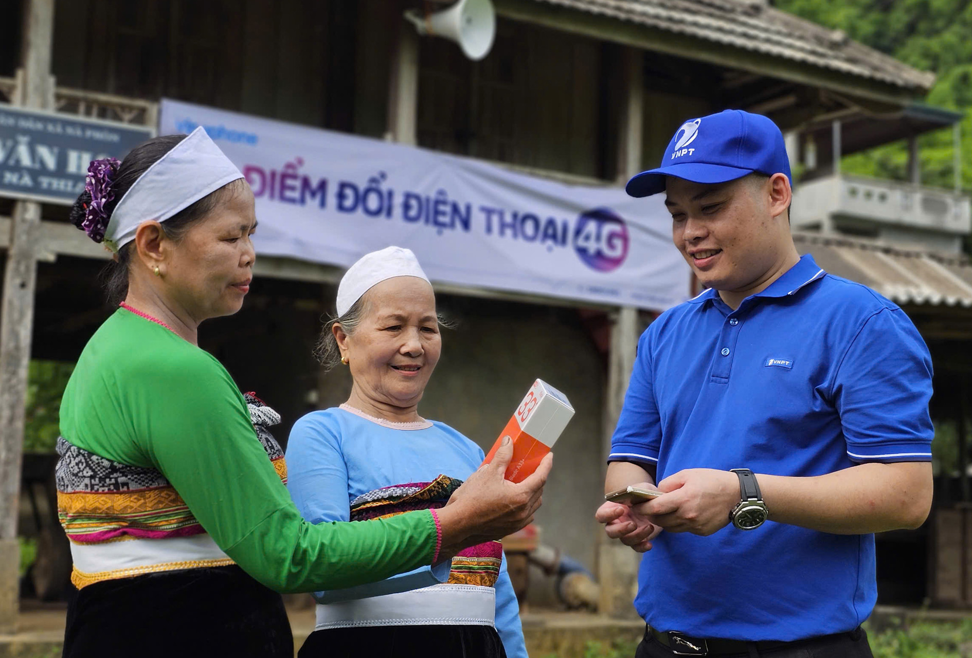 Chỉ còn quần đảo Trường Sa, Hoàng Sa, nhà giàn DK có sóng 2G