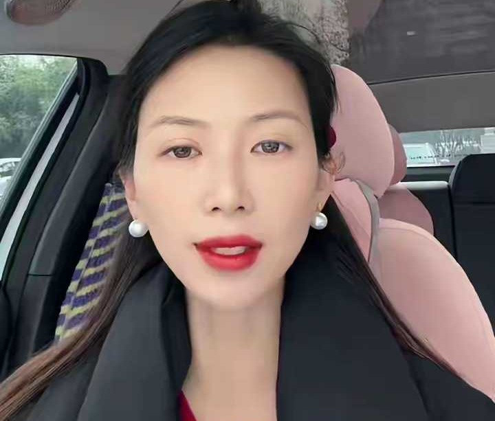 Chị Ngưu Na buộc phải làm clip xin lỗi vì đã tố chồng ngoại tình,