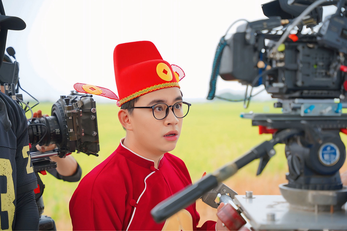 Diễn viên Lại Nhật Khoa làm phim Tết tạii quê nhà