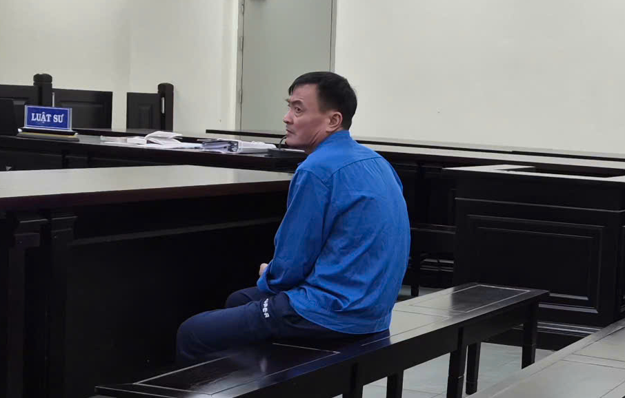 Giả công an lừa bác sĩ