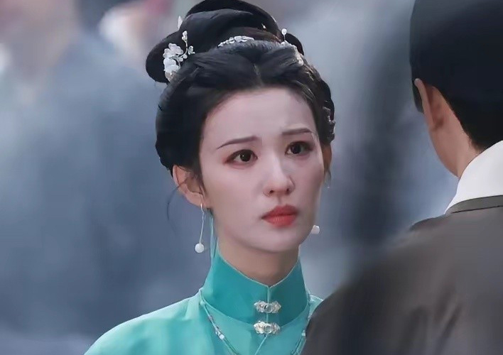 Gương mặt Vương Sở Nhiên khác lạ khiến khán giả không nhận ra