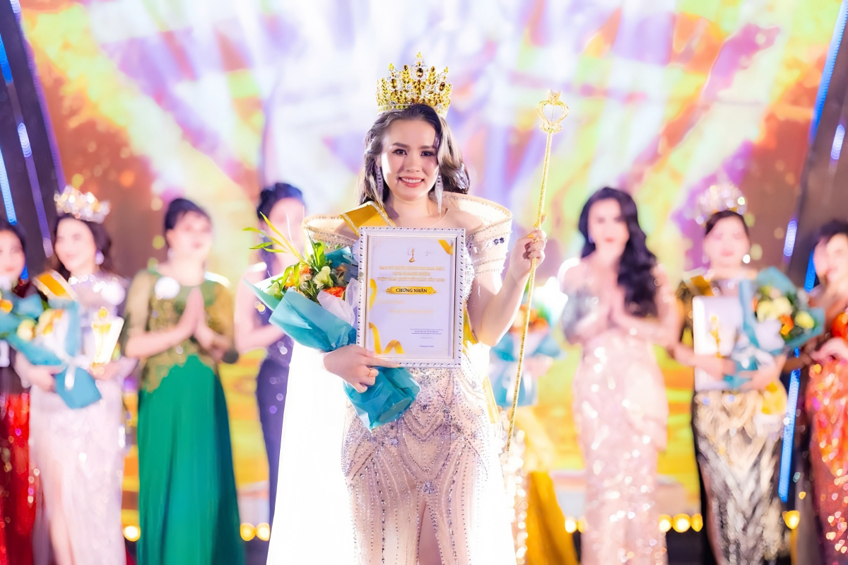 Hoa hậu Diva Doanh Nhân Việt Nam Quốc Tế Toàn Cầu goi tên Đặng Thị Mỹ