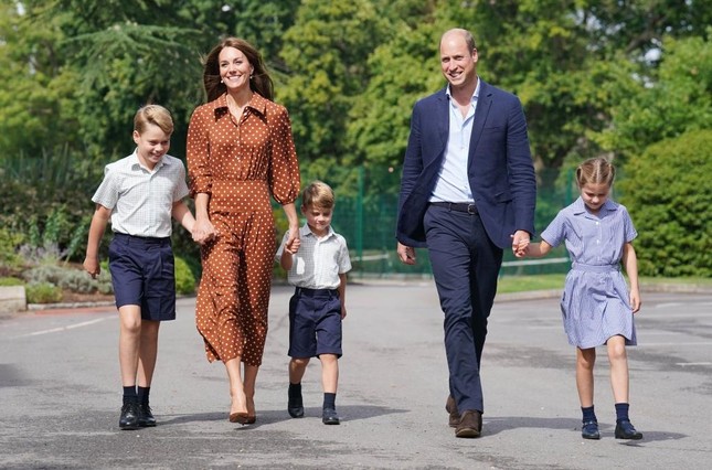 Hoàng tử William và Công nương Kate bất đồng