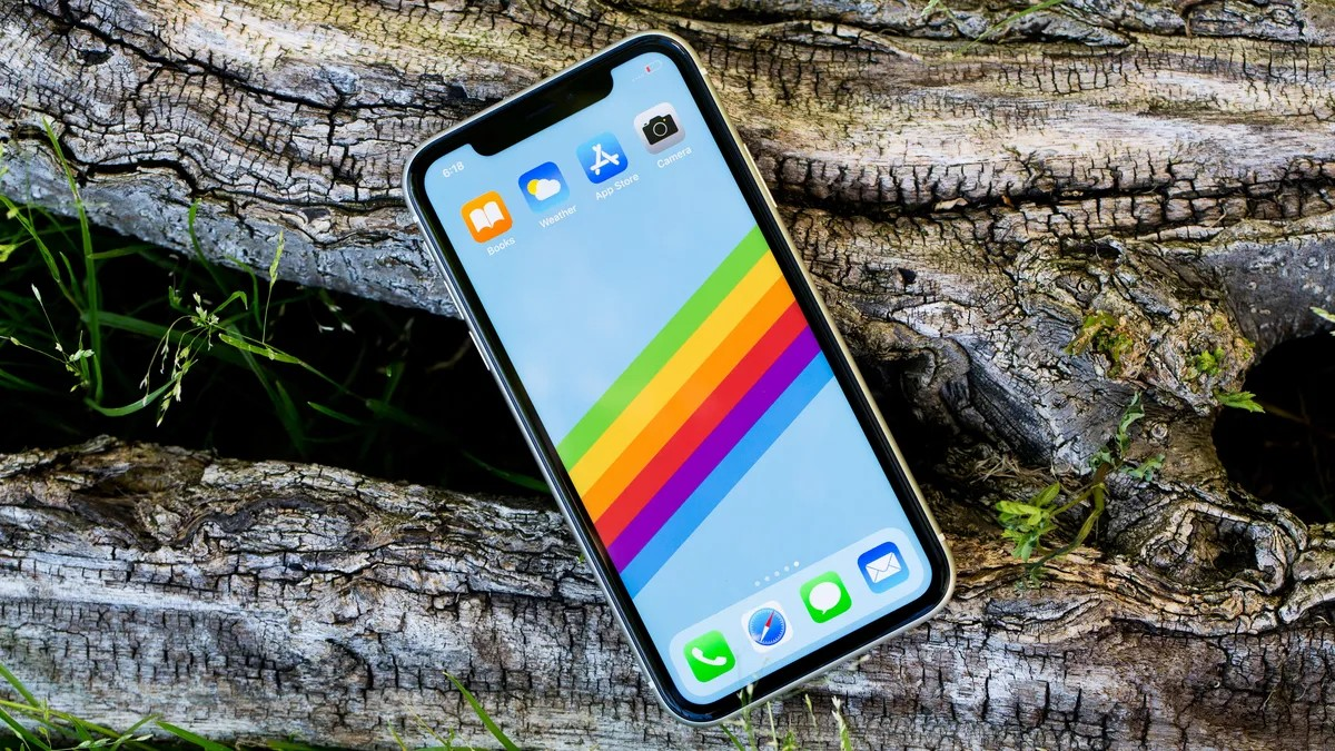 iPhone 11 ra mắt năm 2019 vẫn có thể cập nhật iOS 27