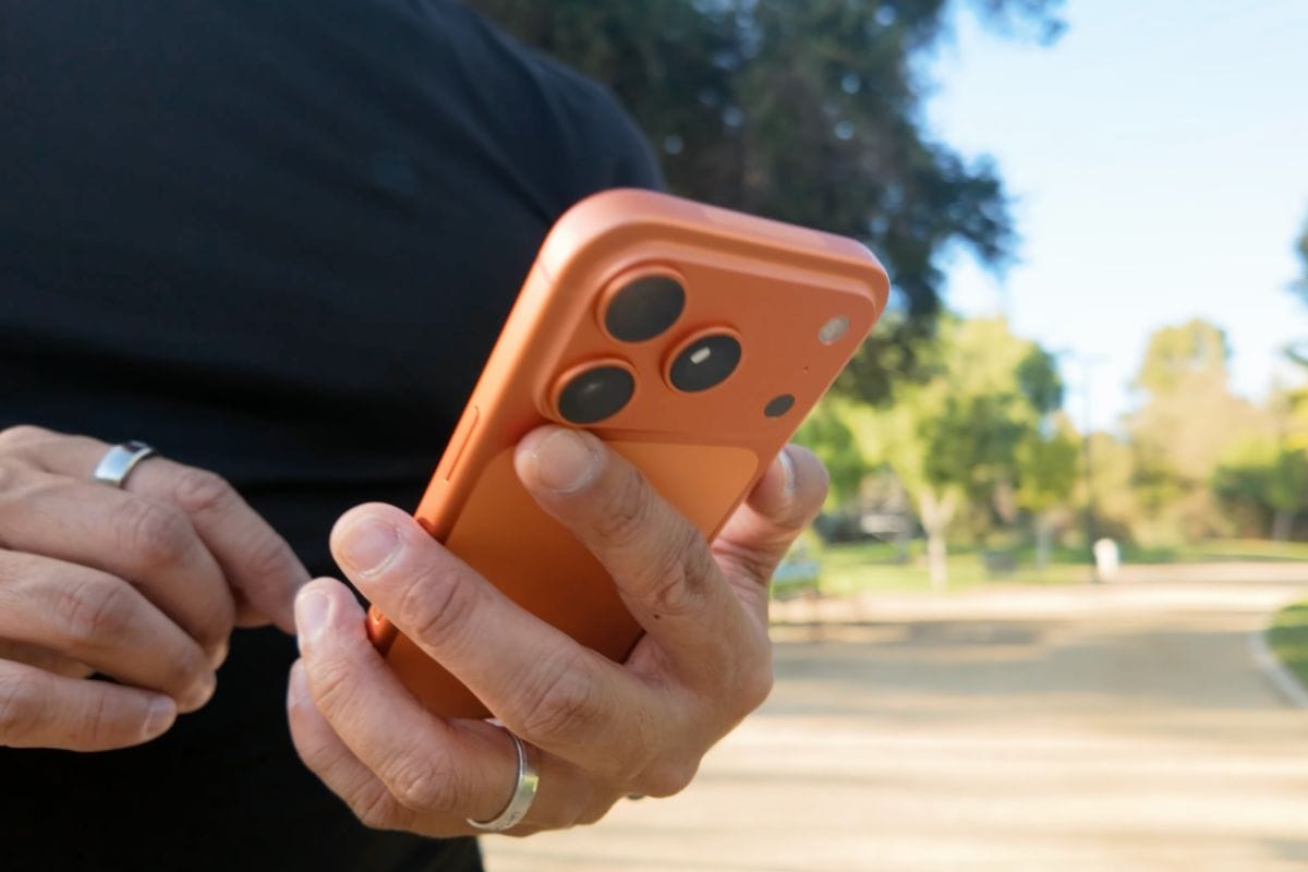 iPhone 18 Pro hé lộ chiến lược