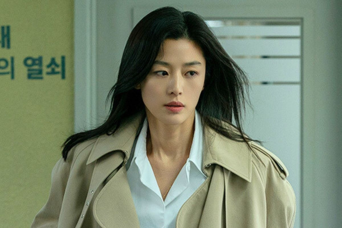 Jun Ji Hyun bị đánh giá có thái độ cao ngại