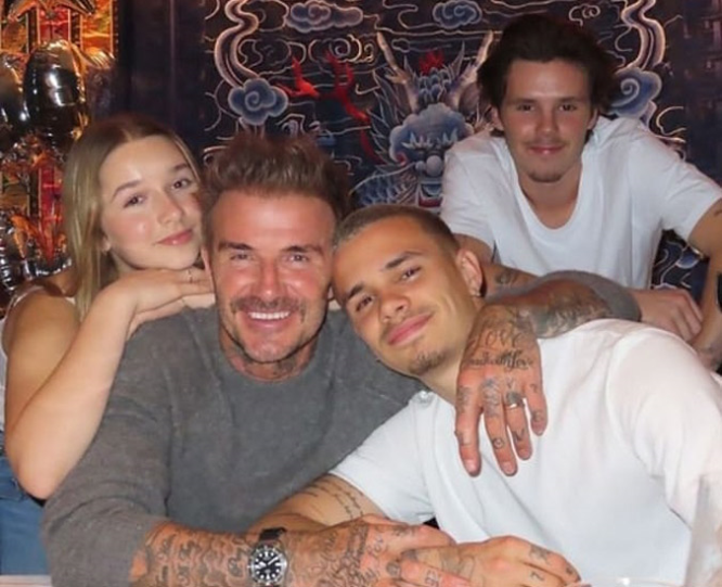 Kỷ niệm ngày sinh Beckham được bà xã Victoria và các con chúc mừng