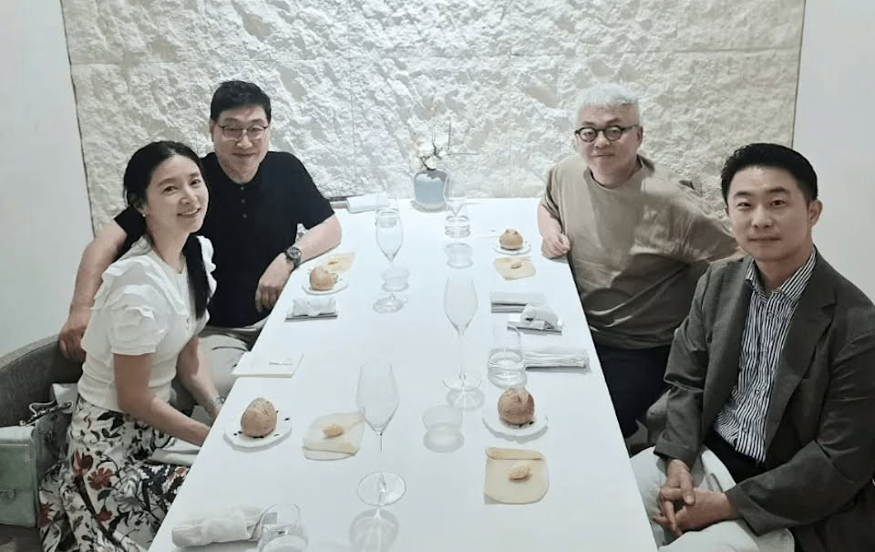 Lee Young Ae và chồng doanh nhân giàu có, viên mãn