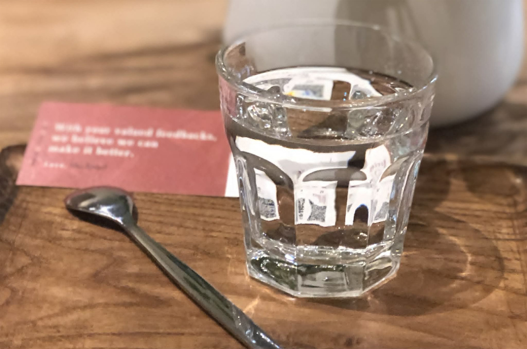 Lợi ích của việc uống nước ngay trước khi ngủ