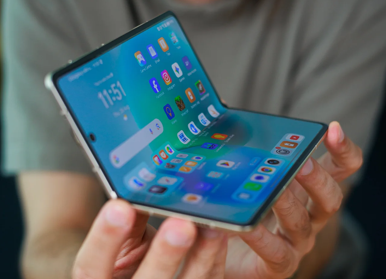 Mẫu smartphone gập Magic V6 của Honor.