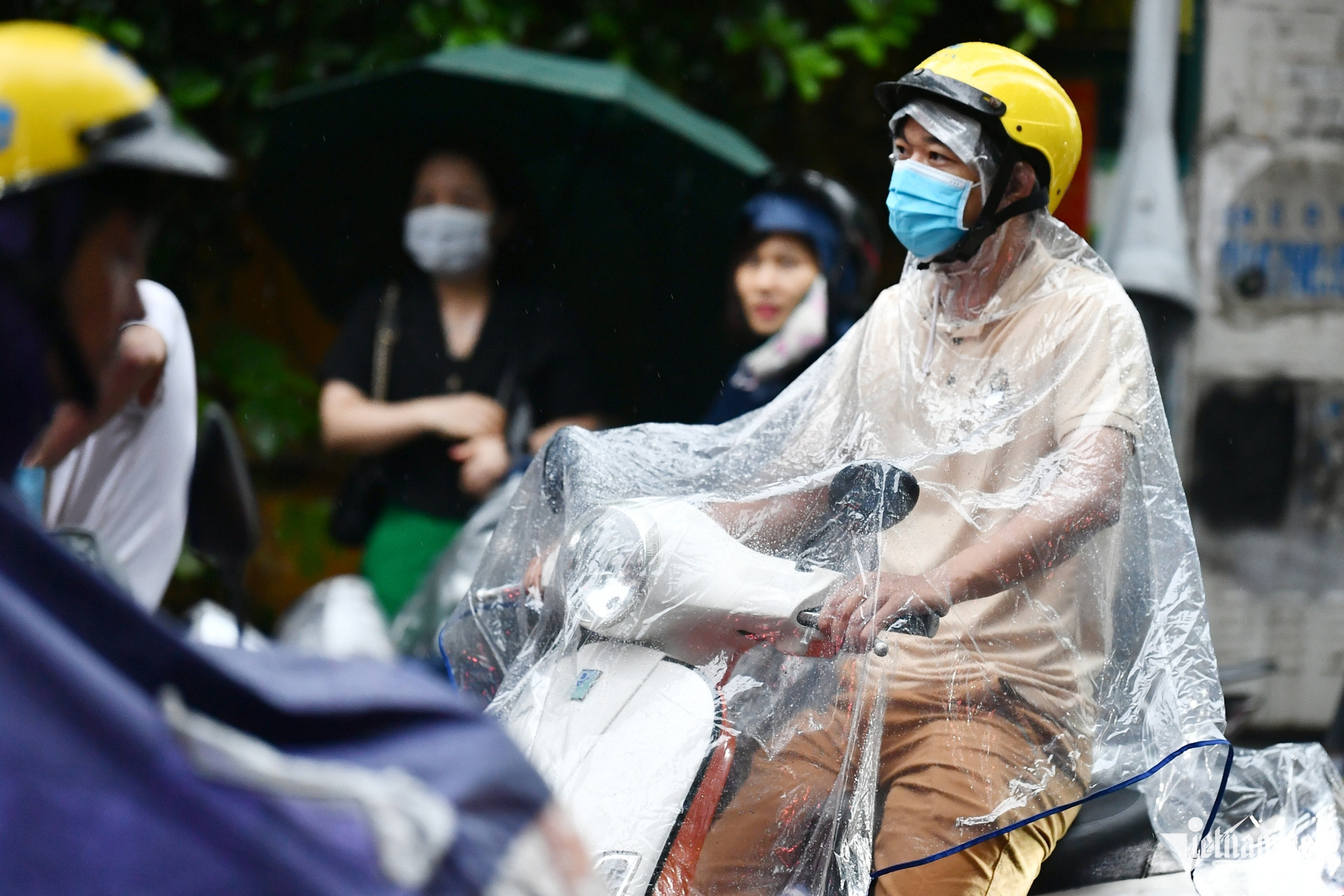 Miền Bắc sắp xuất hiện mưa giông, kết thúc chuỗi ngày nắng nóng