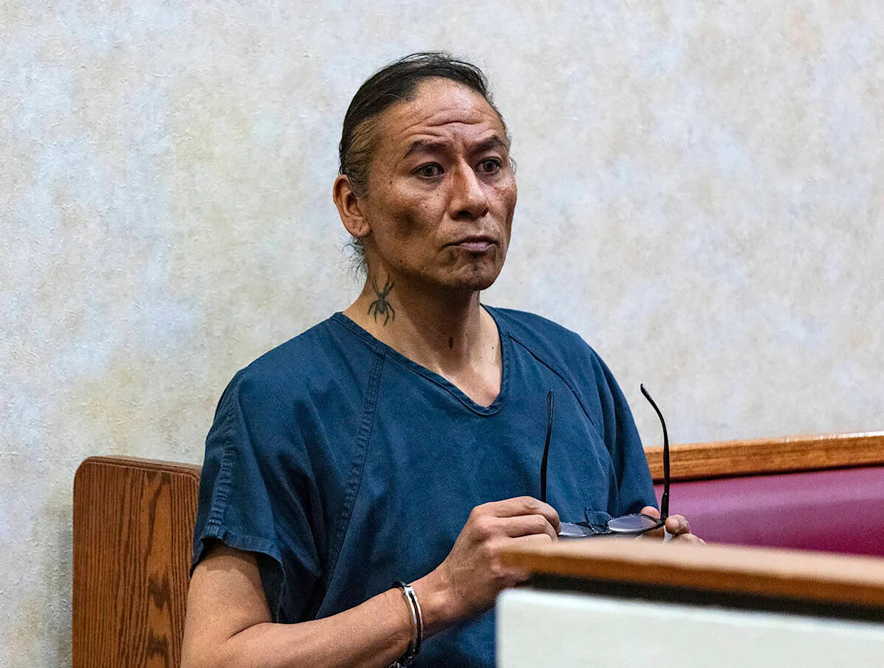 Nam diễn viên Nathan Chasing Horse bị tuyên án từ 37năm