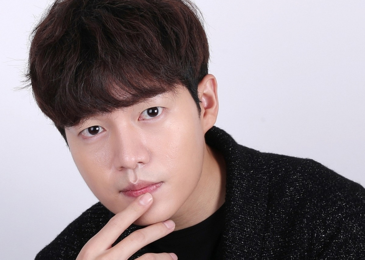 Nam diễn viên Son Seung Won bị bắt giam