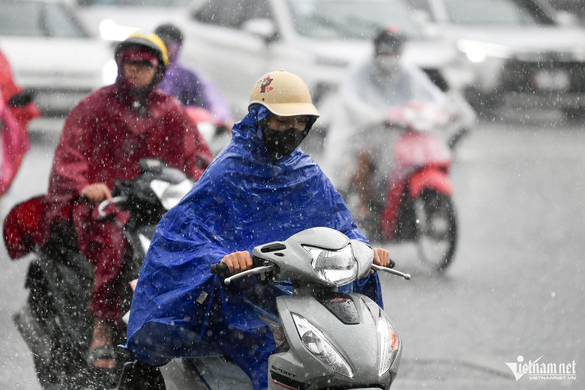 Nhiều khu vực ở miền Bắc đã có mưa vừa đến mưa to