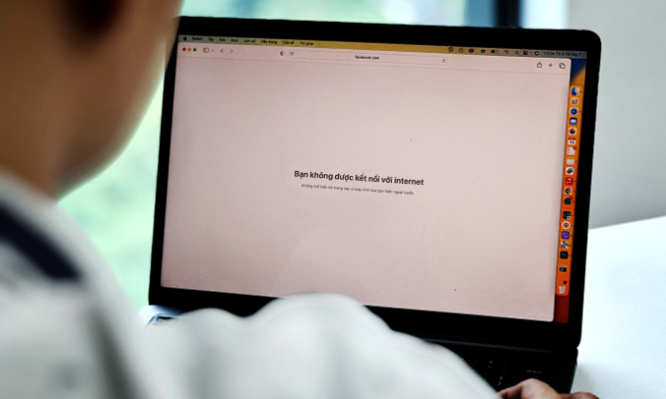 Nhiều người cho rằng Internet góp phần giúp hạnh phúc
