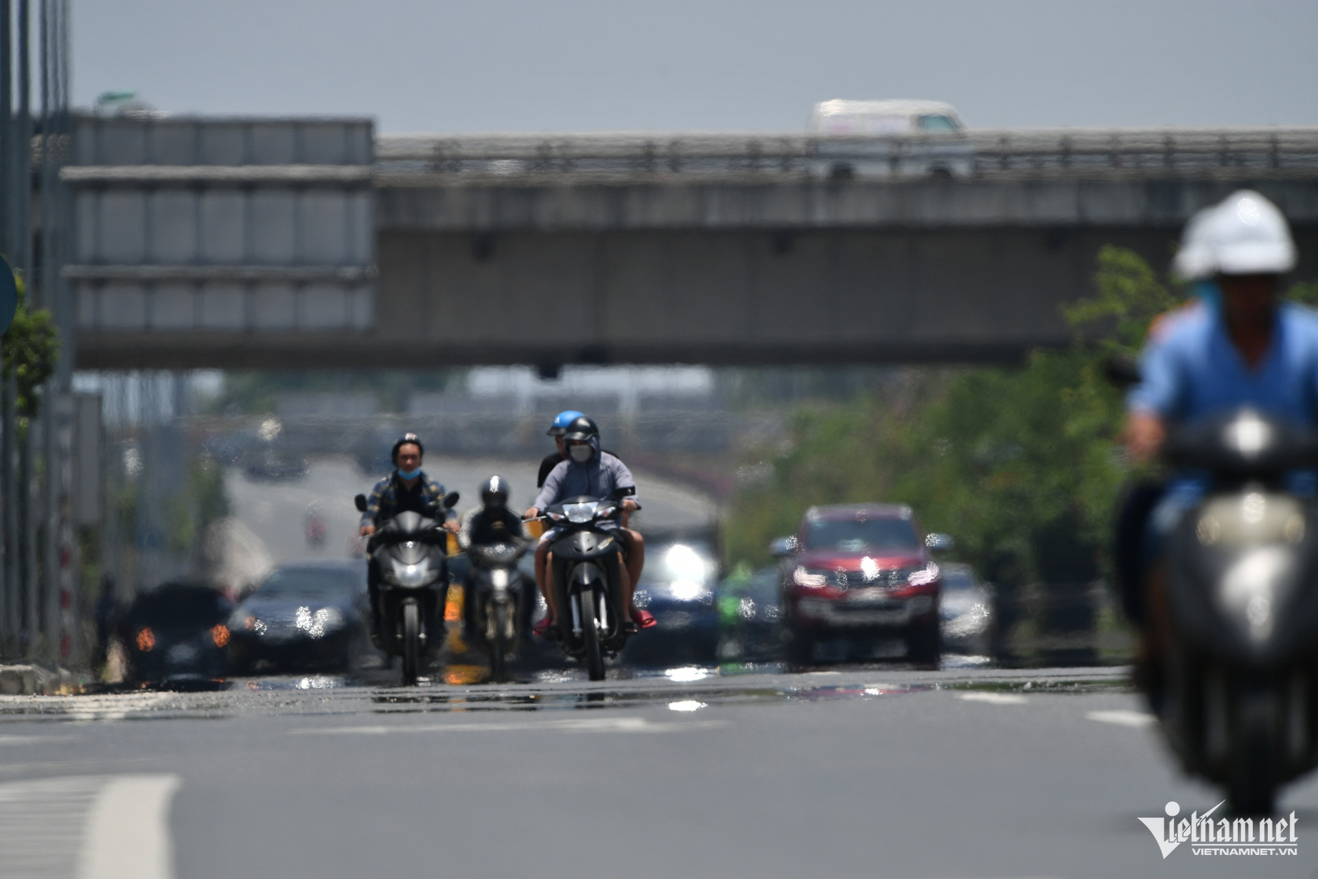 Nhiều nơi trên cả nước nắng nóng mạnh