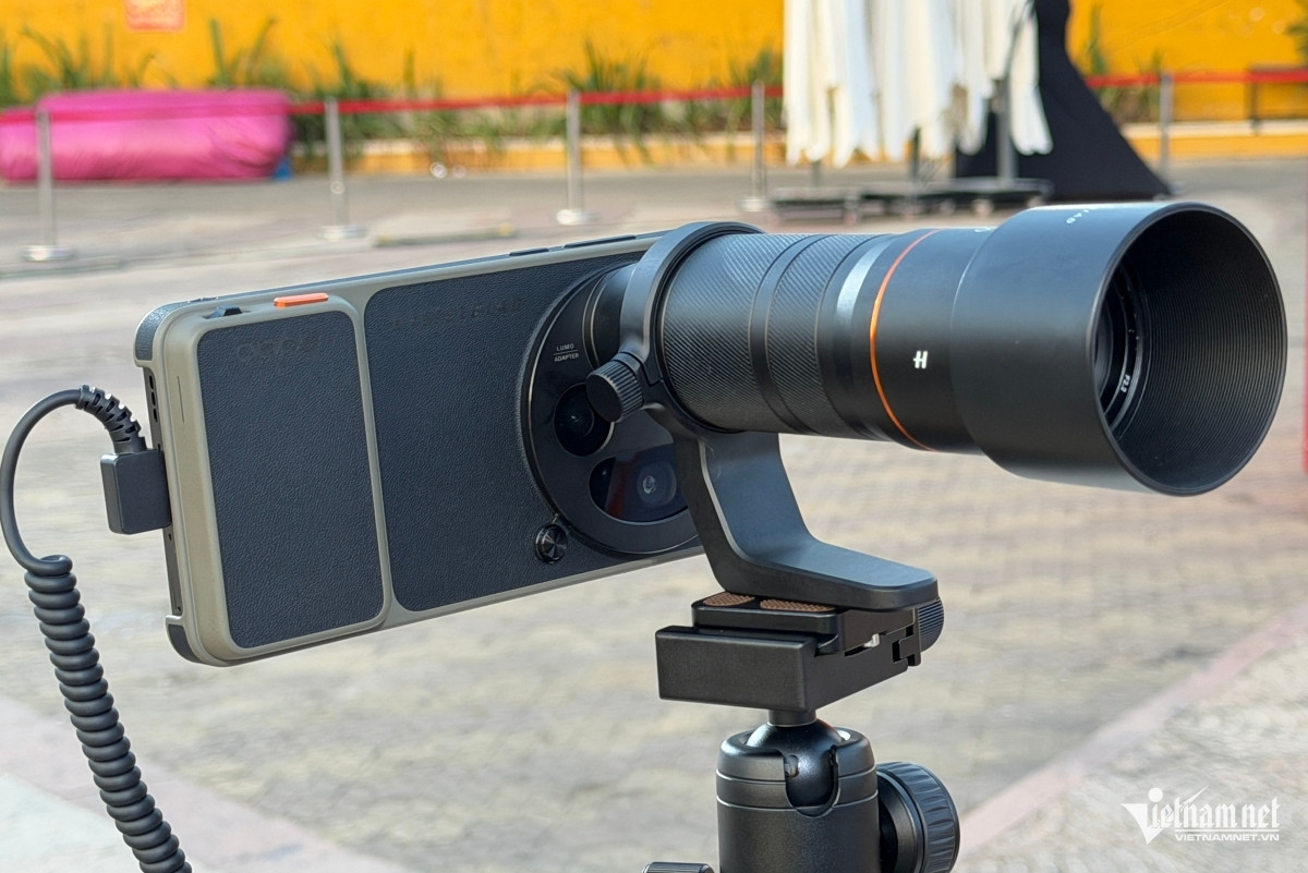Oppo Find X9 Ultra với bộ Kit do OPPO hợp tác cùng Hasselblad phát triển
