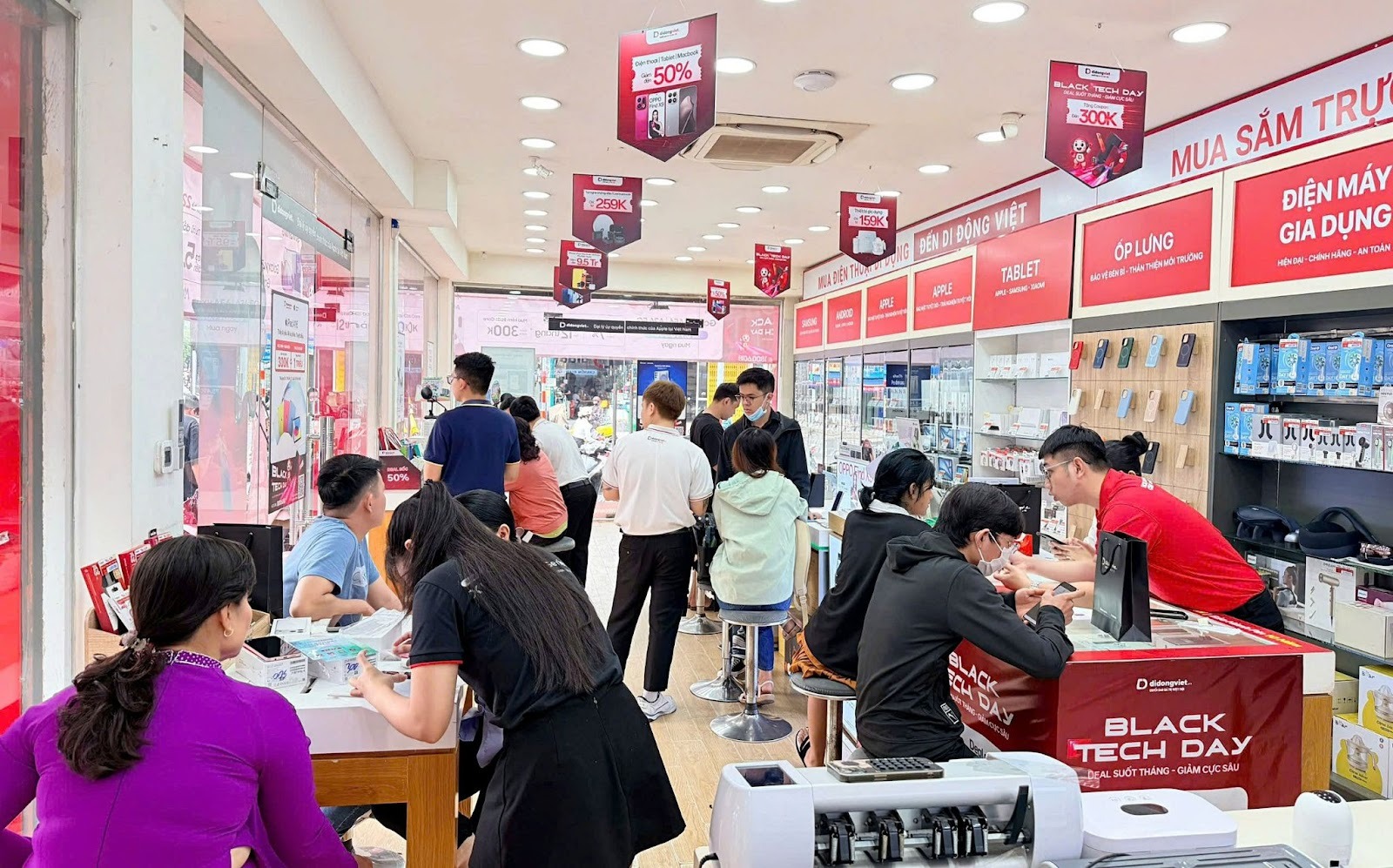 Săn iPhone 17 Pro Max tại Di Động Việt dịp Black Friday