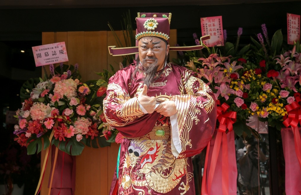 Sự nghiệp và vai diễn kinh điển Kim Siêu Quần