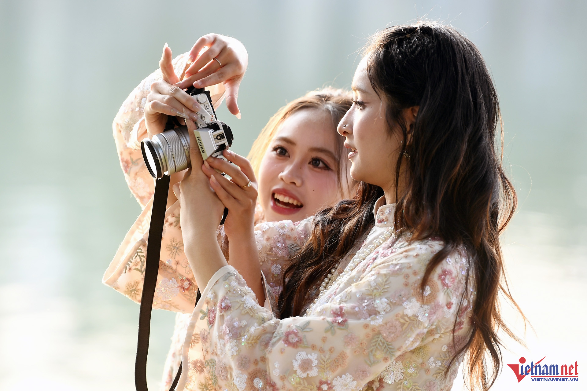 Thời tiết Hà Nội nắng đẹp trước khi đón đợt không khí lạnh mạnh