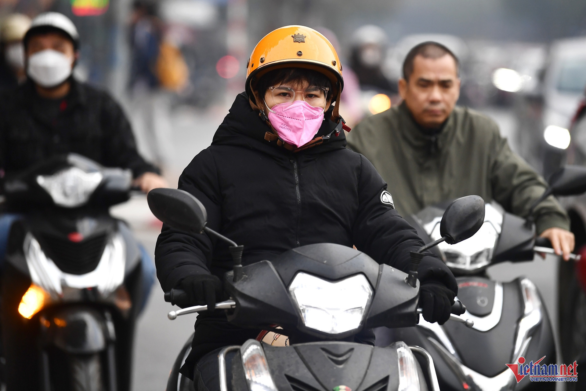 Thời tiết Hà Nội đang trải qua những ngày rét đậm, có nơi rét hại.