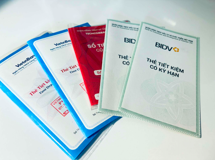 Tôi lo lắng khi bố mẹ chồng biết mình có nhiều tiền tiết kiệm