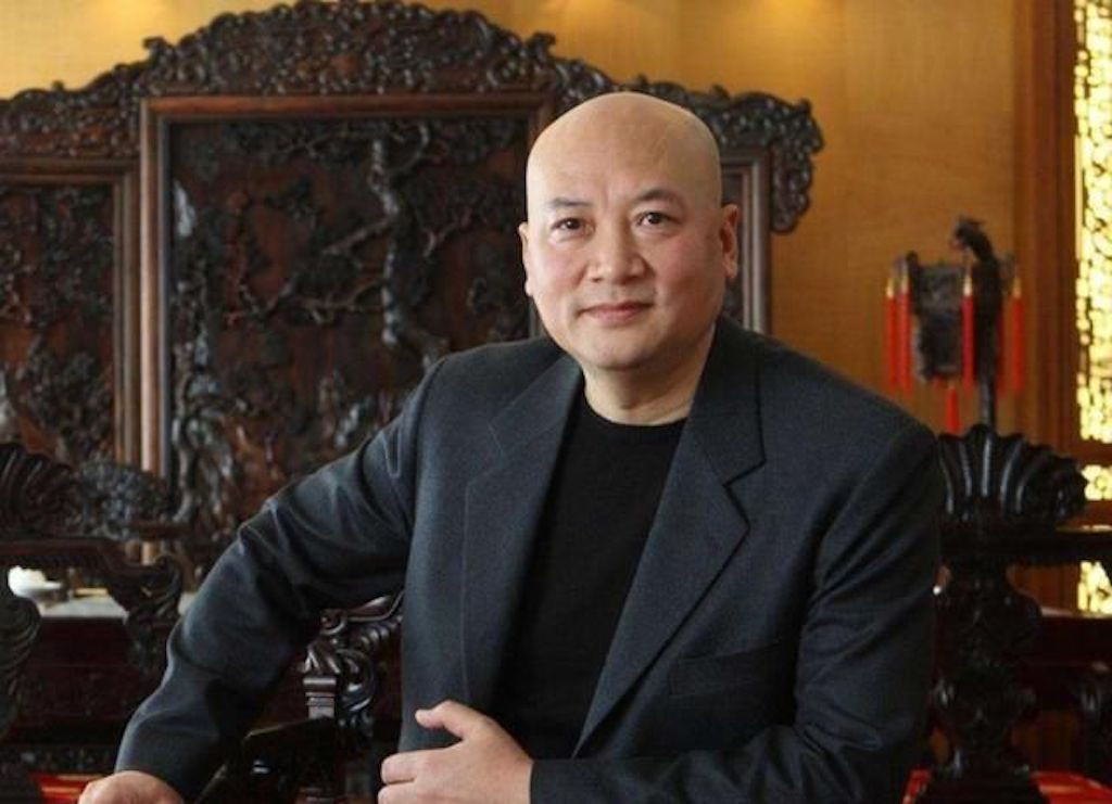 Trì Trọng Thụy tiều tụy từ bỏ thừa kế
