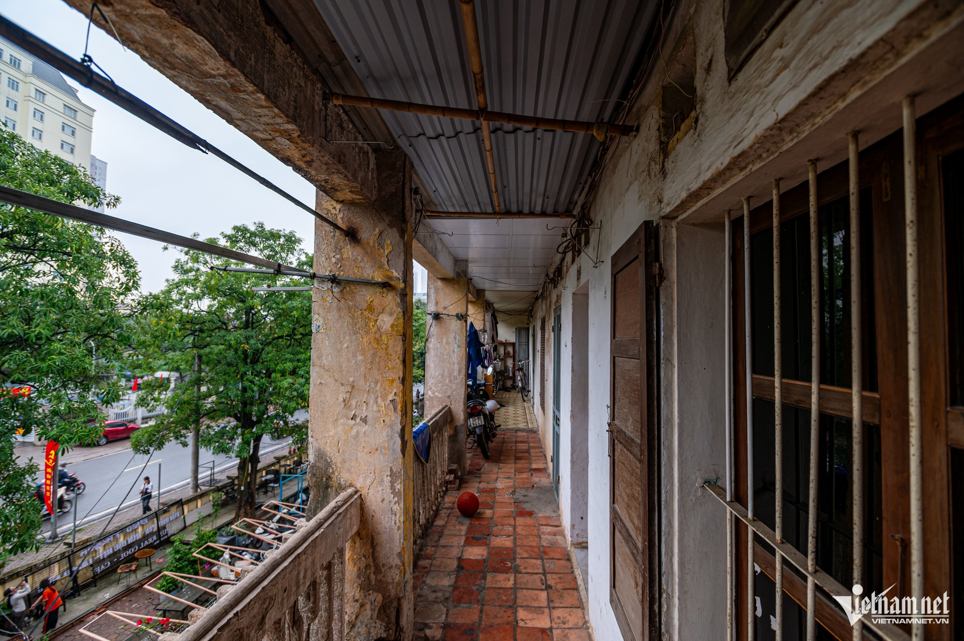 Vợ tiết kiệm 1 chỉ vàng mỗi tháng