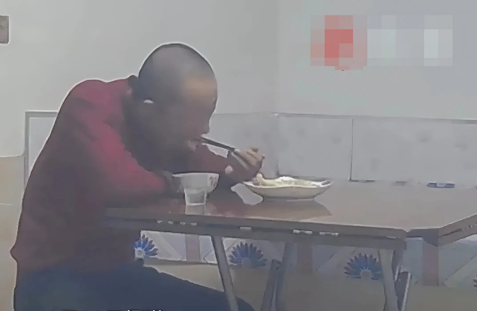 Vượt quãng đường hơn 800km về nhà sau đêm giao thừa