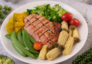 Ăn uống khoa học giúp xương tốt hơn mỗi ngày