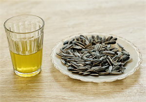 Bạn có thể uống trà xanh hằng ngày