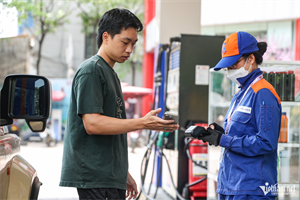 Giá xăng dầu 19/6 trong nước giảm mạnh
