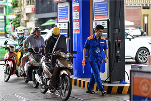 Giá xăng dầu giảm mạnh trong kỳ điều hành chiều 8/4.