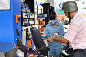 Giá xăng ngày mai có thể đảo chiều tăng