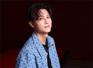 Khâu Thắng Dực bị bắt khẩn cấp