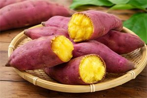 Khoai lang là thực phẩm giàu dinh dưỡng nhưng không nên ăn quá nhiều