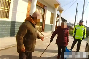 Khoảnh khắc đoàn tụ đầy xúc động của hai anh em