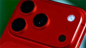 Mô hình iPhone 18 Pro Max màu đỏ đậm tiếp theo của Apple,