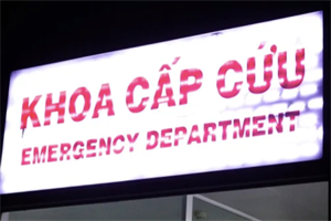 Nghi ngộ độc thực phẩm, 13 học sinh vào viện