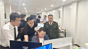 Nhóm lừa đảo công nghệ cao