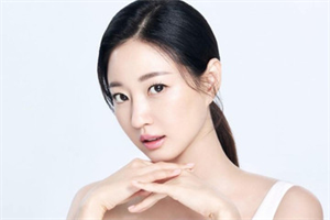 Nữ diễn viên Kim Sa Rang nợ thuế