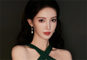 Nữ diễn viên Kim Thần gây tai nạn