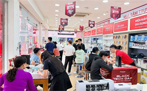 Săn iPhone 17 Pro Max tại Di Động Việt dịp Black Friday