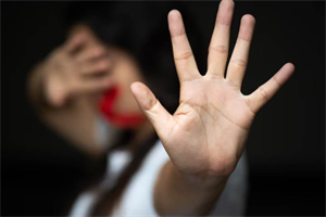 Thiếu nữ 16 tuổi suýt rơi vào “cái bẫy” từ một nhóm kín