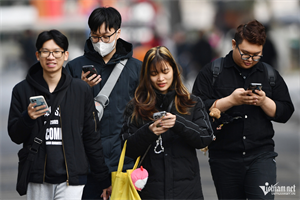 Thời tiết Hà Nội ngày nắng, đêm và sáng trời rét.