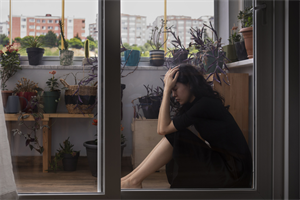 Tôi thất vọng vì chồng đắn đo chuyện đầu tư cho con gái học